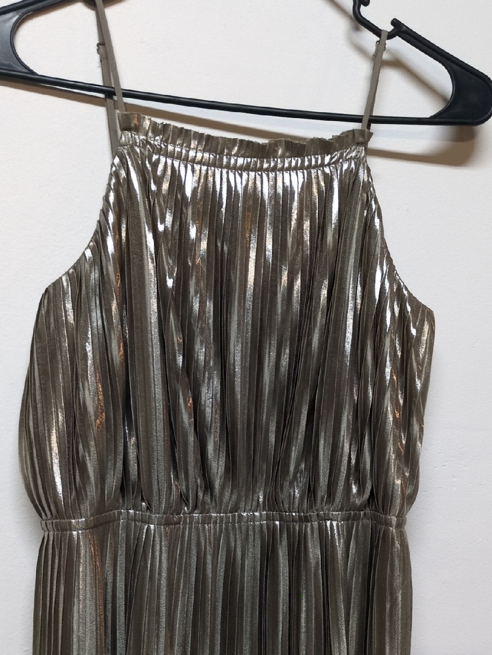 Bannana Republic Metallic Silver Pleated Midi Dress, Size 2 - Picture 3 of 9